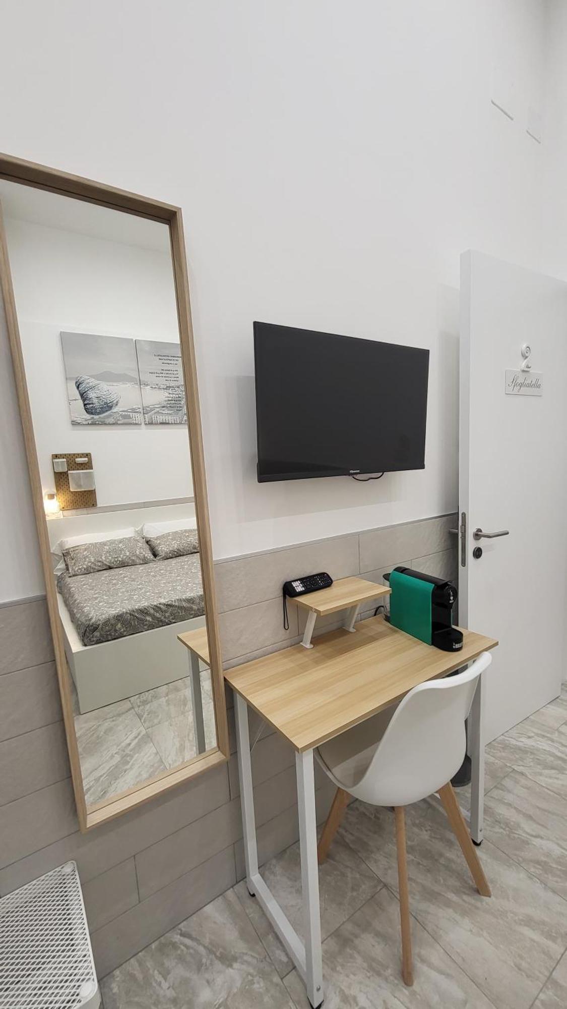 Il Biscottino Rooms Napoli Bagian luar foto