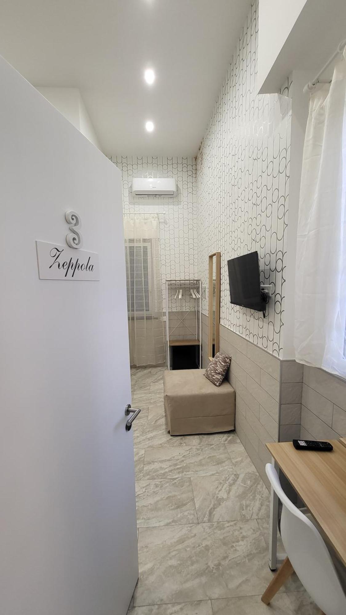Il Biscottino Rooms Napoli Bagian luar foto